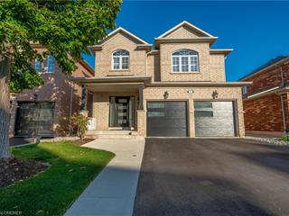 2253 Viking Crescent
