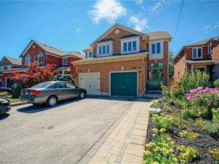 5440 Palmerston Crescent
