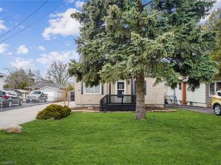 lower level - 96 Mohawk Road E