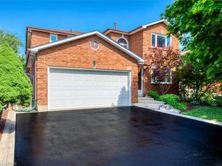 316 Evergreen Crescent
