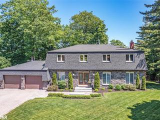 64 Royal Oak Drive