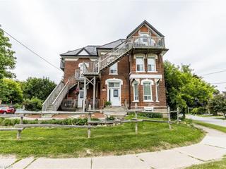 9 - 75 Mcintyre Crescent