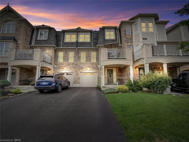64 Suitor Court