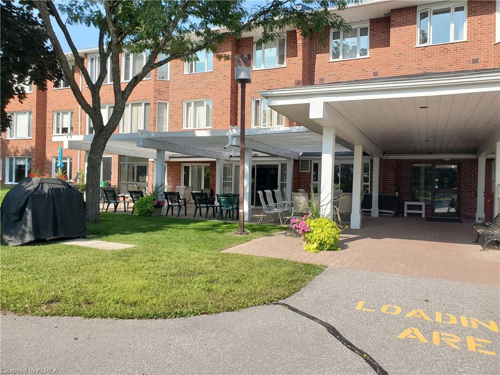 215 1 Heritage Way, Lindsay Unavailable, 40324573 Condos.ca