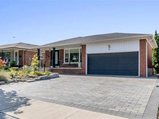 14 Ivybridge Drive