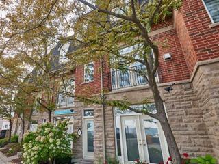 192 Lakeshore Road W