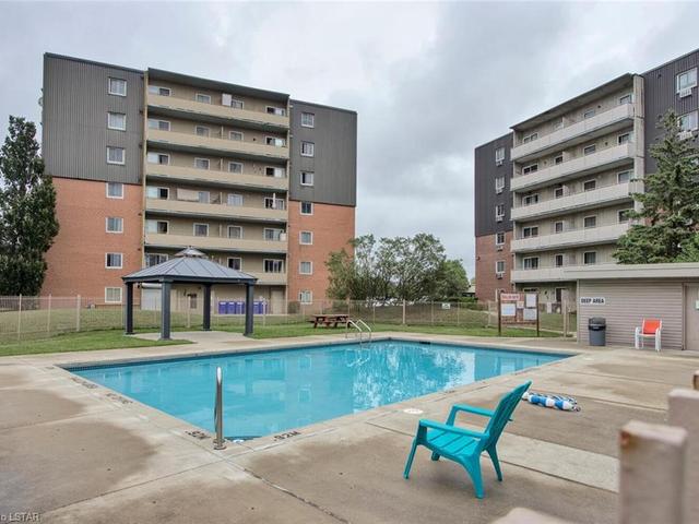 204 - 1104 Jalna Boulevard