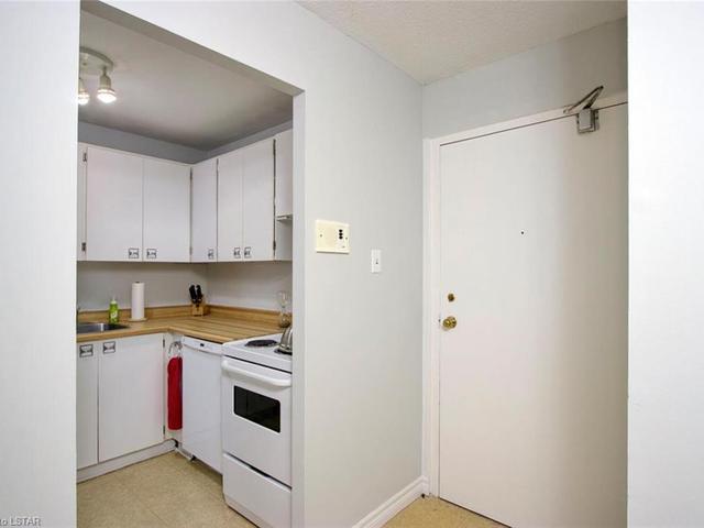204 - 1104 Jalna Boulevard