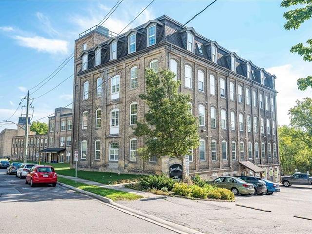 501 - 140 West River Road