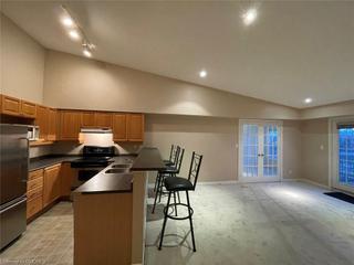 403 - 1490 Bishops Gate