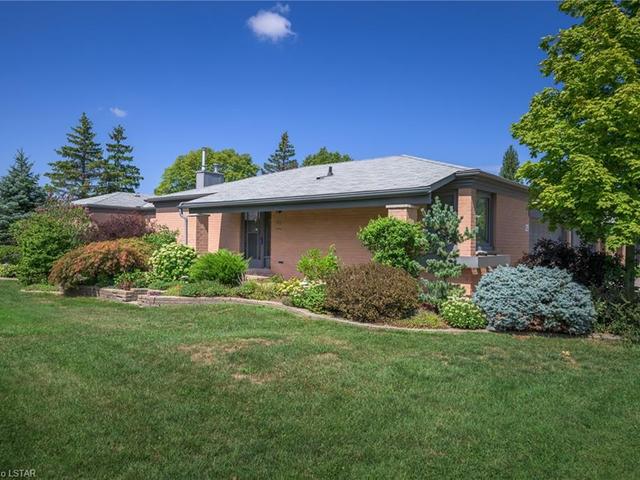 62 - 50 Fiddlers Green Road
