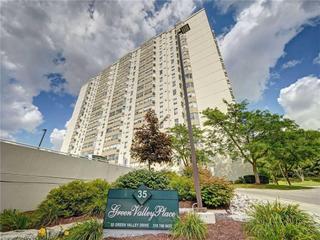 1610 - 35 Green Valley Drive