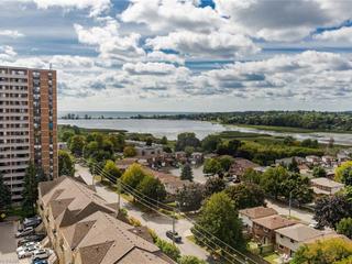 1106 - 1215 Bayly Street