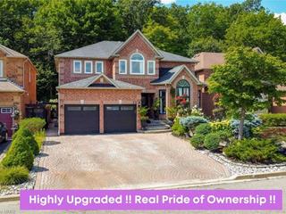 22 Cluster Oak Place