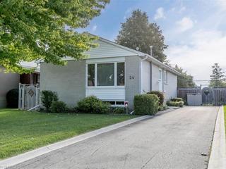 24 Carlyle Crescent