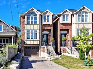 32 Grand Avenue