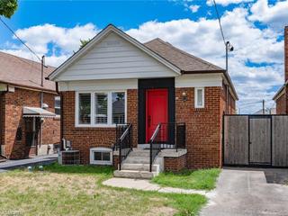 25 Ellins Avenue