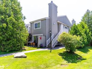84 - 23 Dawson Drive