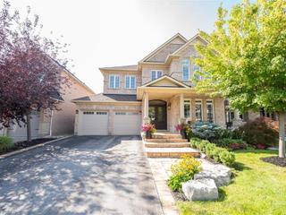 13 Howland Crescent
