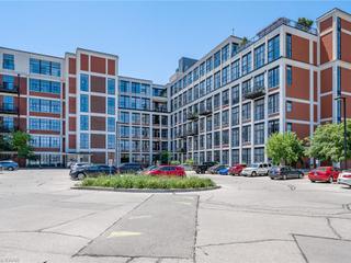 301 - 404 King Street W