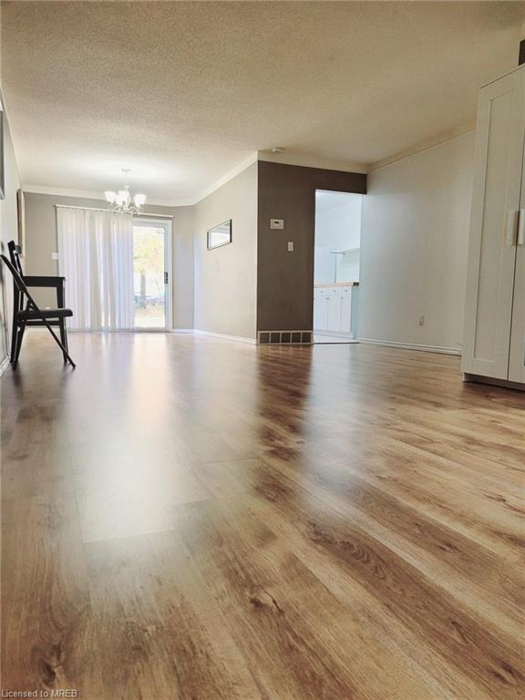 E 515 er Street N, Waterloo Unavailable, 40344727 Condos.ca