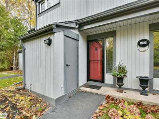 402 - 12 Dawson Drive