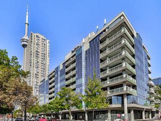 202 - 251 Queens Quay W
