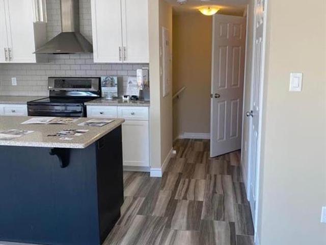 40 - 39 Kay Crescent Crescent