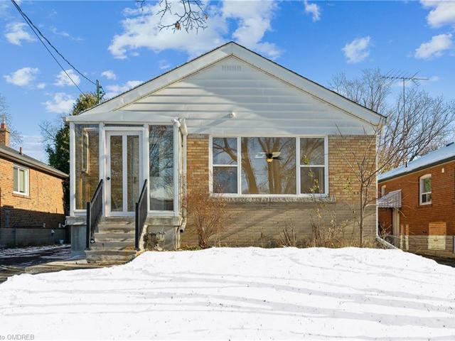 31 Northampton Drive