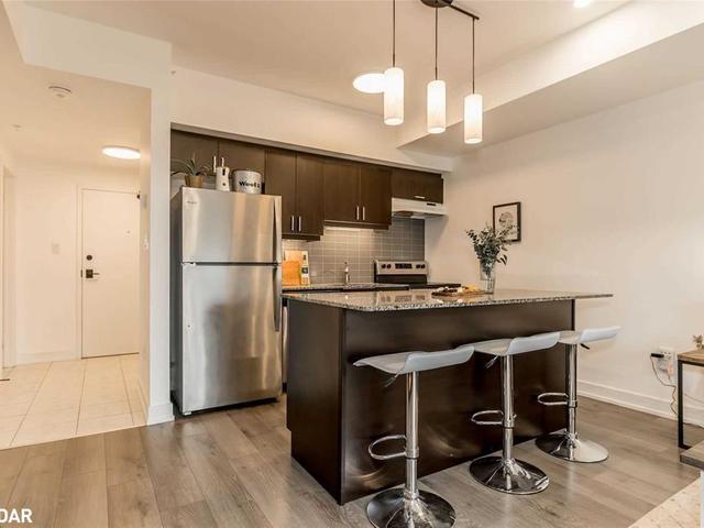 310 - 10 Culinary Lane