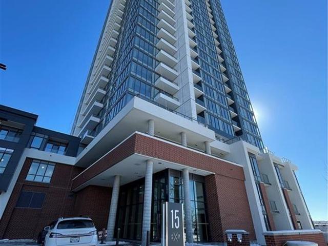 605 - 15 Wellington Street