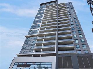 915 - 15 Queen Street S