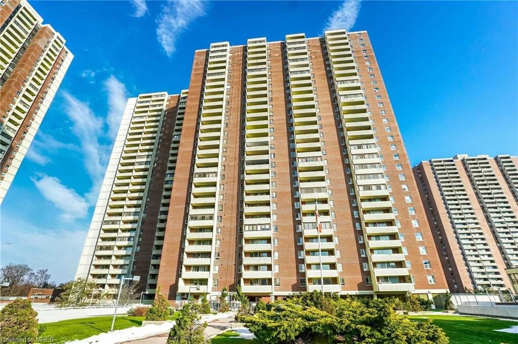 901 5 Massey Square, East York Unavailable, 40352824 Condos.ca