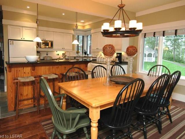 Villa 16 - 1020 Birch Glen Road