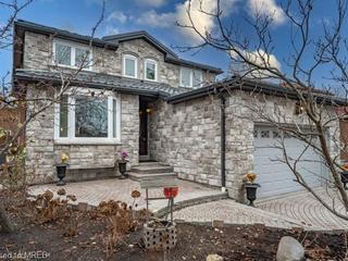 3995 Renfrew Crescent