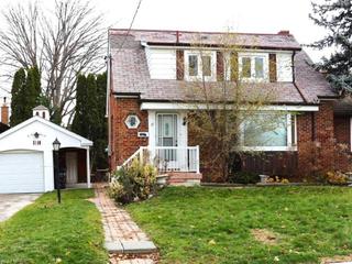 18 Pendeen Avenue