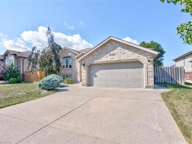 343 Piroli Crescent