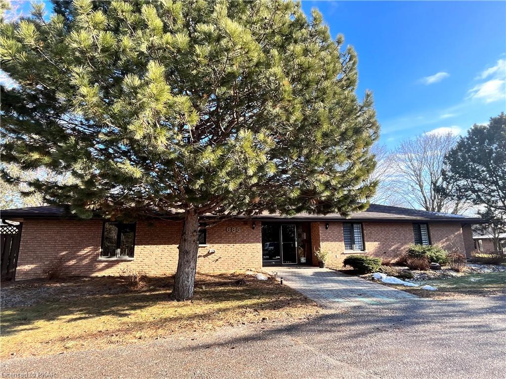 6 685 Whitaker Street, Peterborough Unavailable, 40362117 Condos.ca