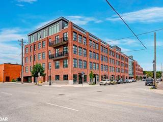 316 - 21 Matchedash Street S