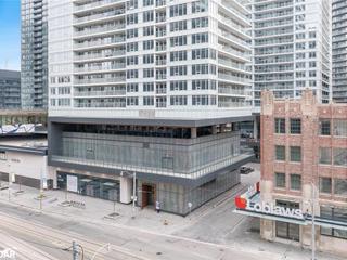 901 - 19 Bathurst Street