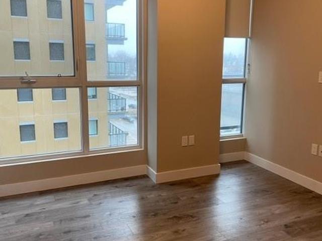 803 - 100 Garment Street