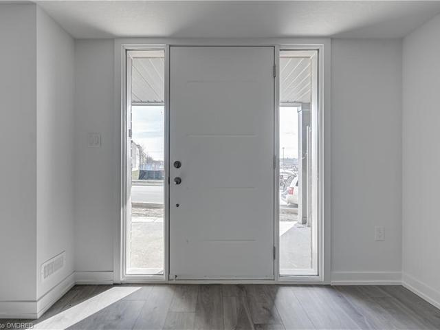 231 - 205 West Oak Trail