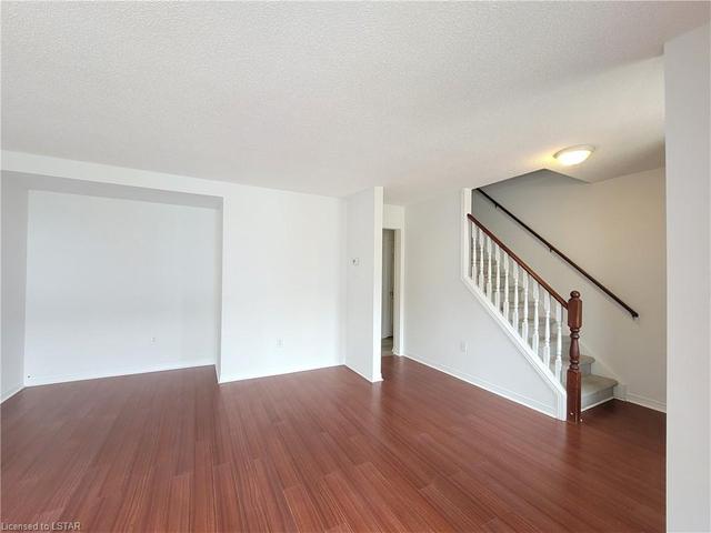 52 - 1535 Trossacks Avenue
