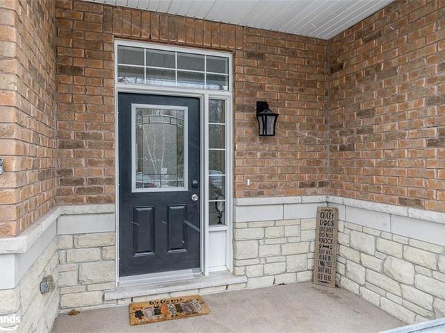 11 Farwell Avenue