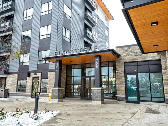 404 - 251 Northfield Drive E