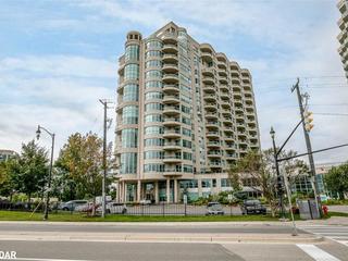 1204 - 2 Toronto Street