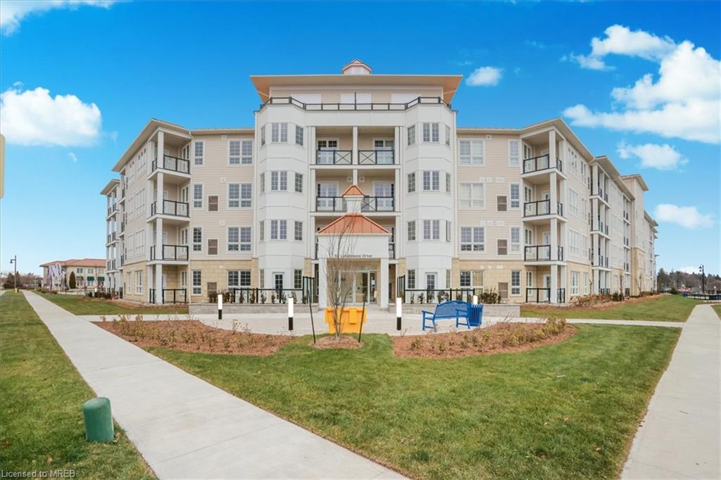 330 50 Lakebreeze Drive, Newcastle Unavailable, 40389815 Condos.ca