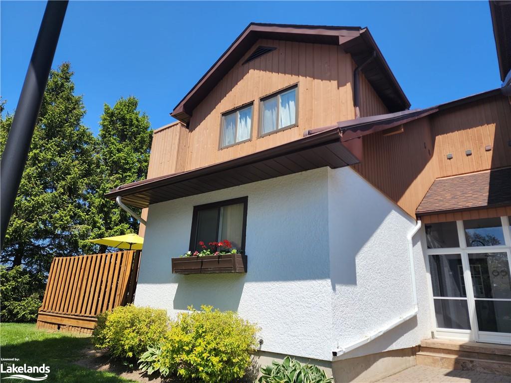 3 56 Victoria Street S, Thornbury Unavailable, 40396035 Condos.ca