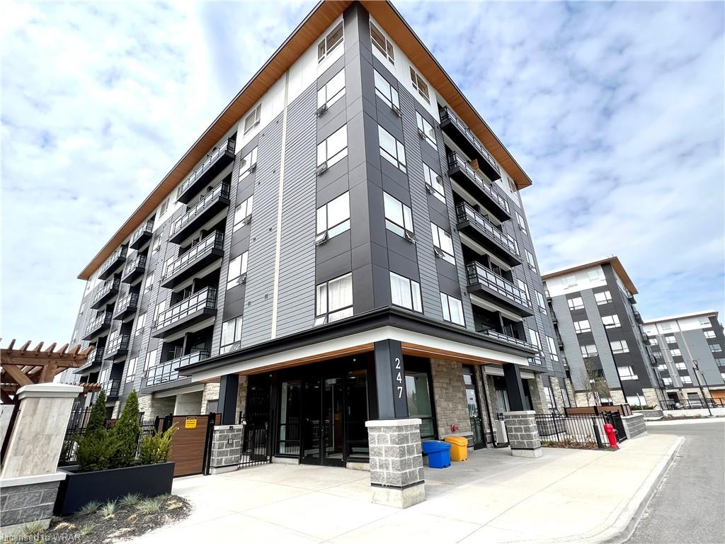 211 247 Northfield Drive E, For Sale 445,000 Condos.ca