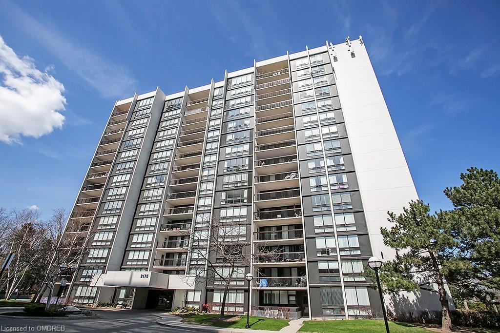 204 2175 Marine Drive, Oakville For Sale 839,900 Condos.ca